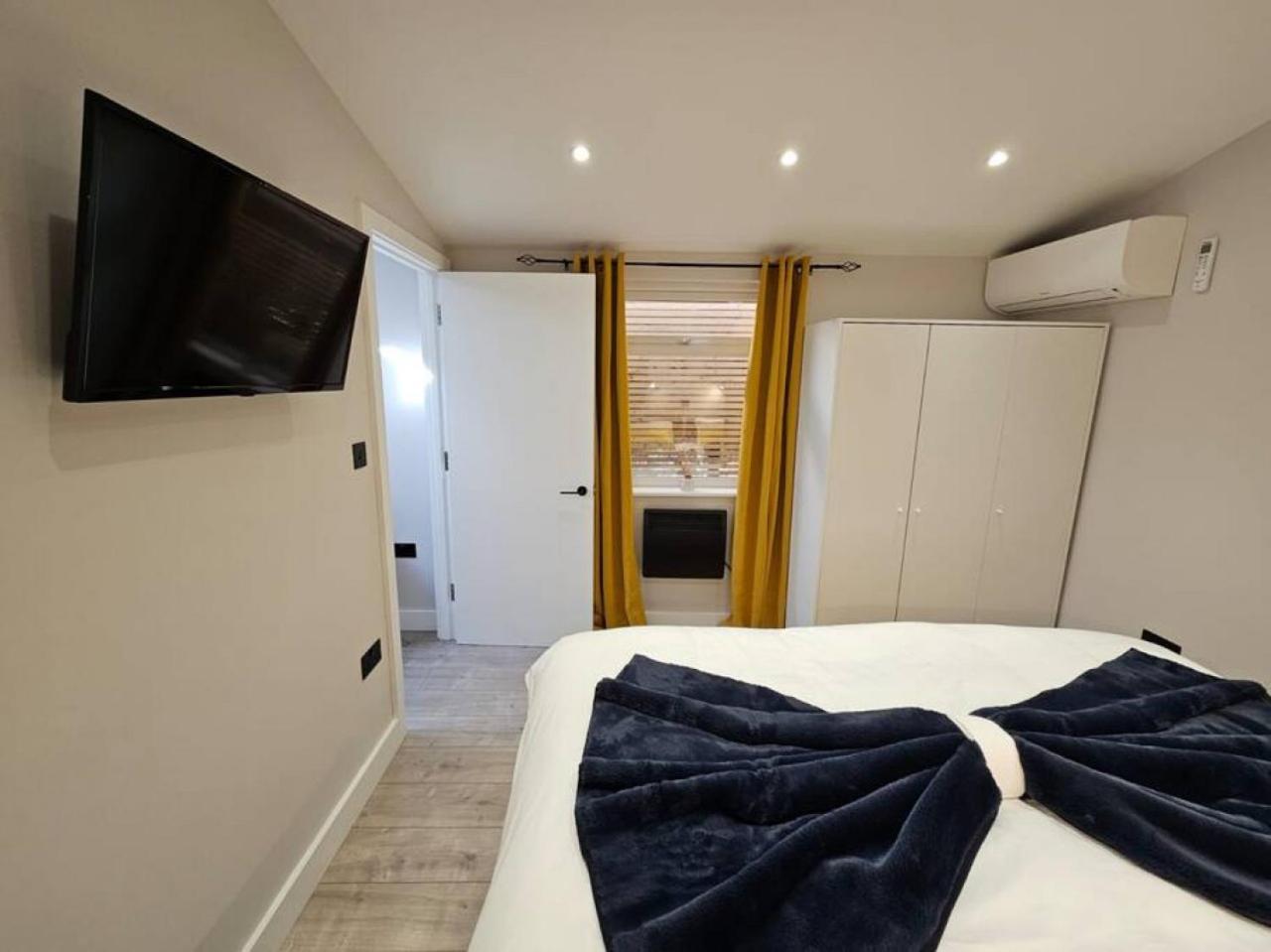 Haven Escape Retreat Quiet And Leafy Self-contained Appartamento