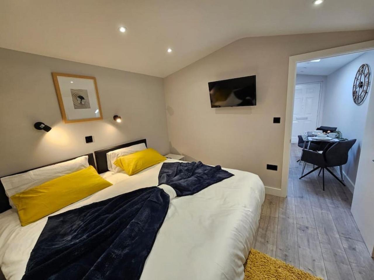 Haven Escape Retreat Quiet And Leafy Self-contained Appartamento